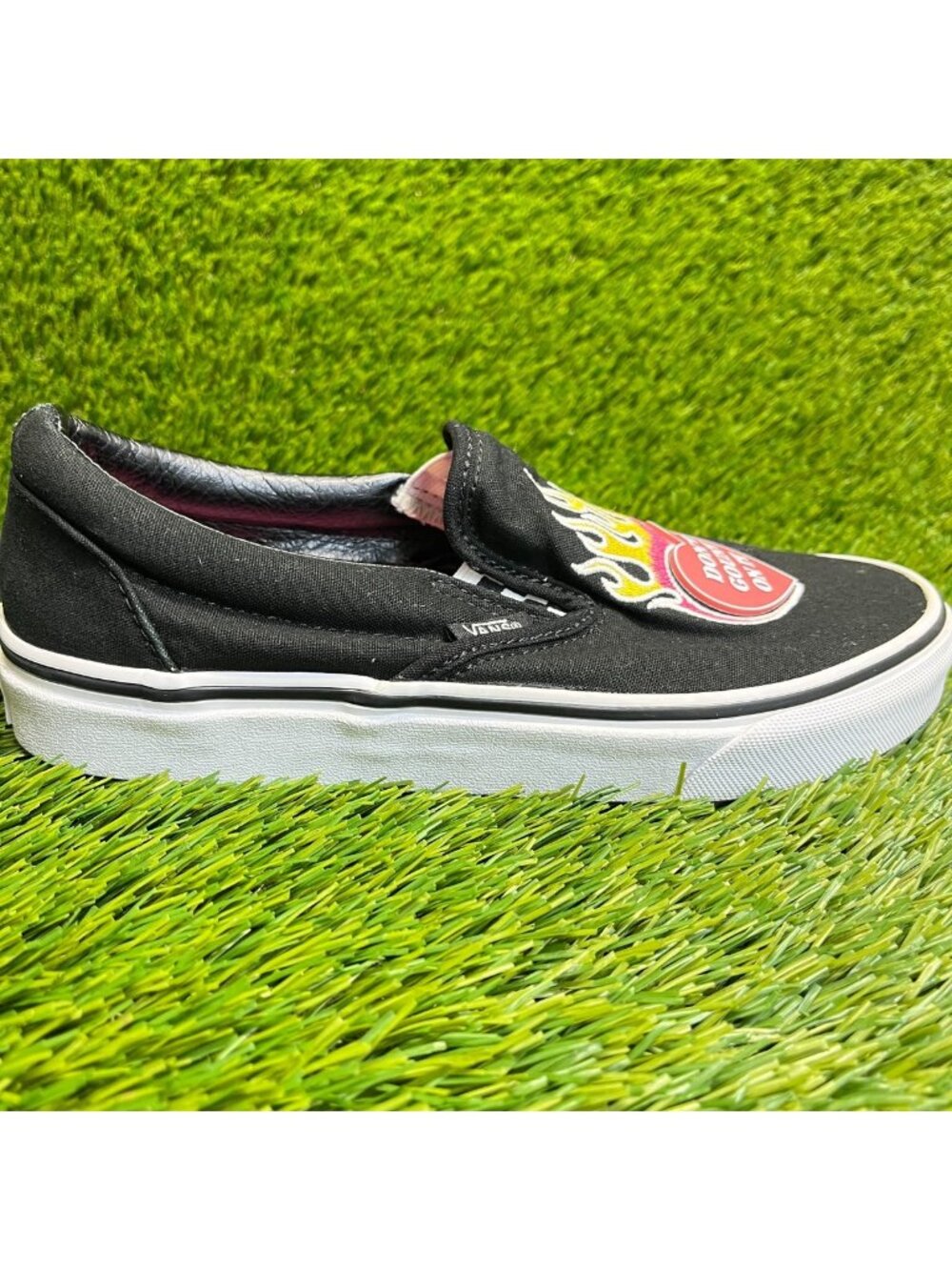 Vans Classic Slip-On Womens Size 7 Black White Athletic Skate Shoes Sneakers